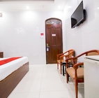 RedDoorz Plus @ Pham Ngu Lao 2 (New York Hotel)