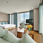 Yarra Ocean Suites Danang