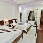 Halona Hotel