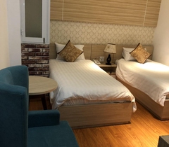 Phi Long Hotel 