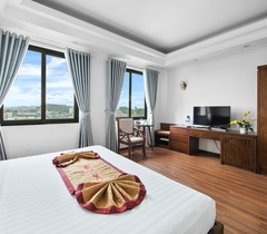 Habana Hotel