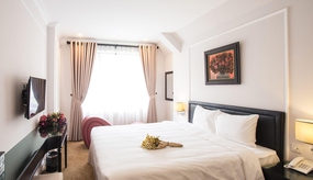 Dinh Elegant Hanoi Hotel 