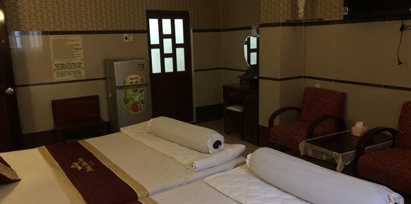 Hoang Quan Hotel