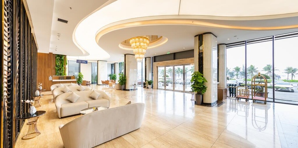 Muong Thanh Grand Bai Chay Hotel
